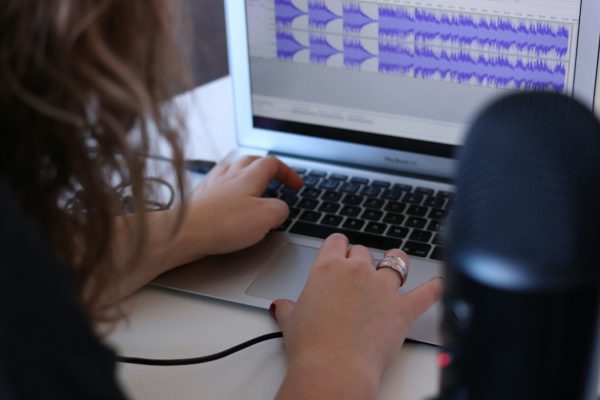 Course: Editing & Looping Royalty‑Free Tracks to Picture