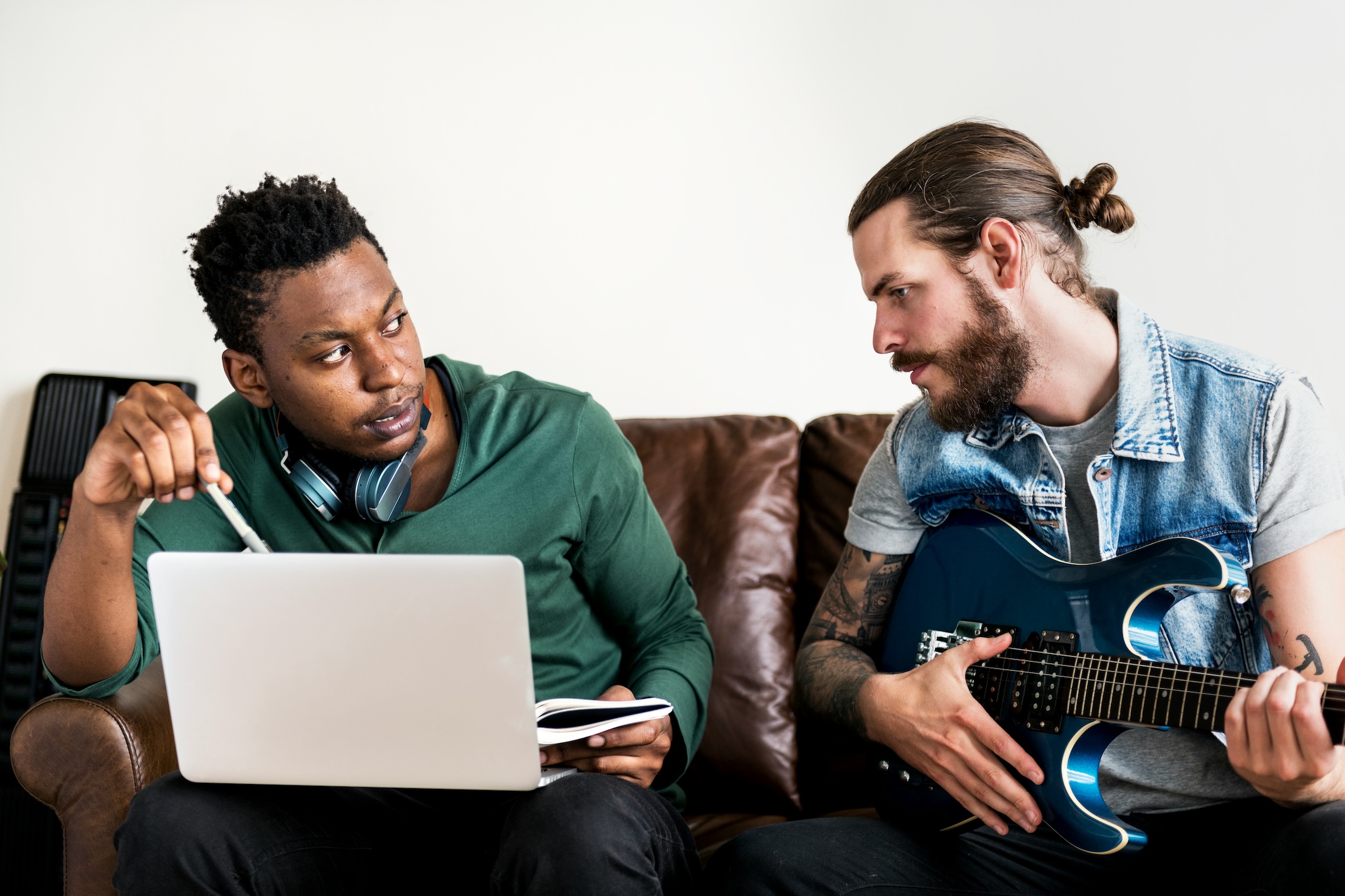 Masterclass: Crafting Royalty‑Free Music for High‑Converting Ads